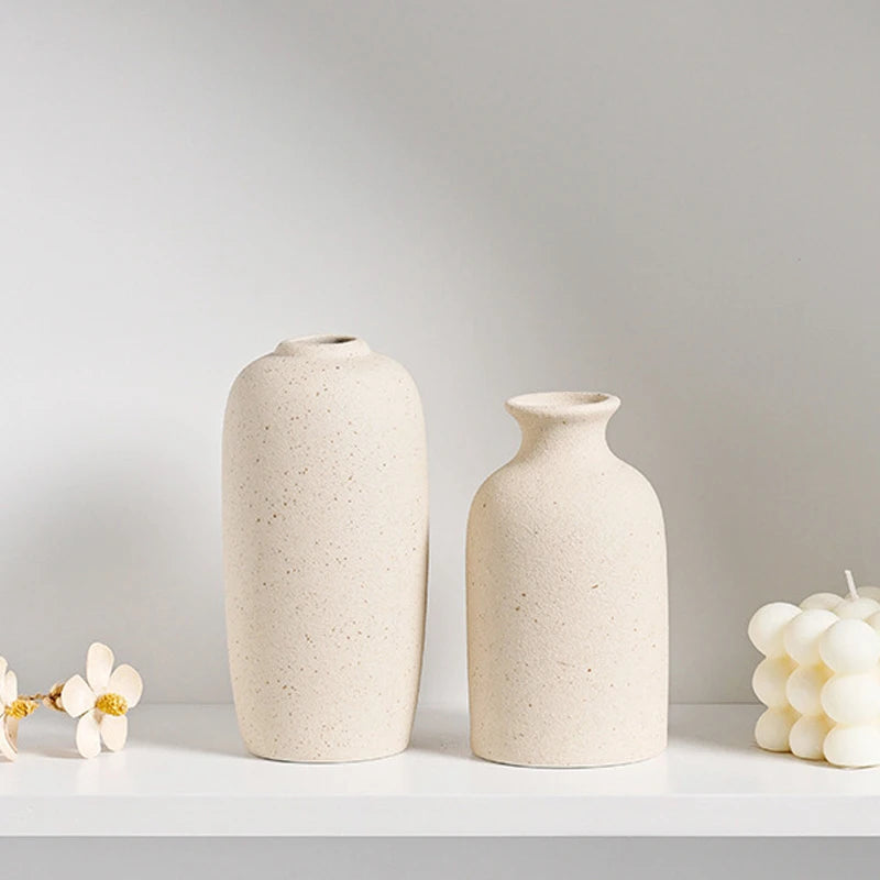 Minimalist Ceramic Vase — Nordic Sculptural Vase for Dried & Fresh Flowers