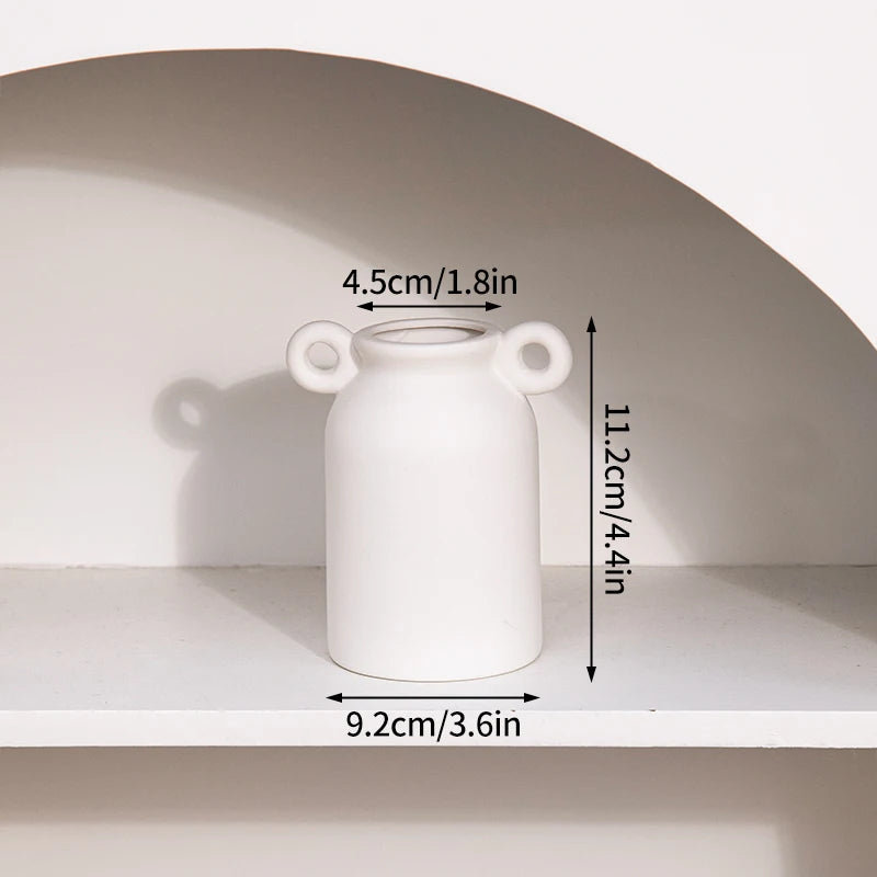Minimalist Ceramic Vase — Nordic Sculptural Vase for Dried & Fresh Flowers