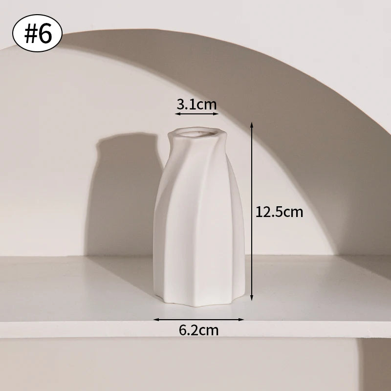 Minimalist Ceramic Vase — Nordic Sculptural Vase for Dried & Fresh Flowers